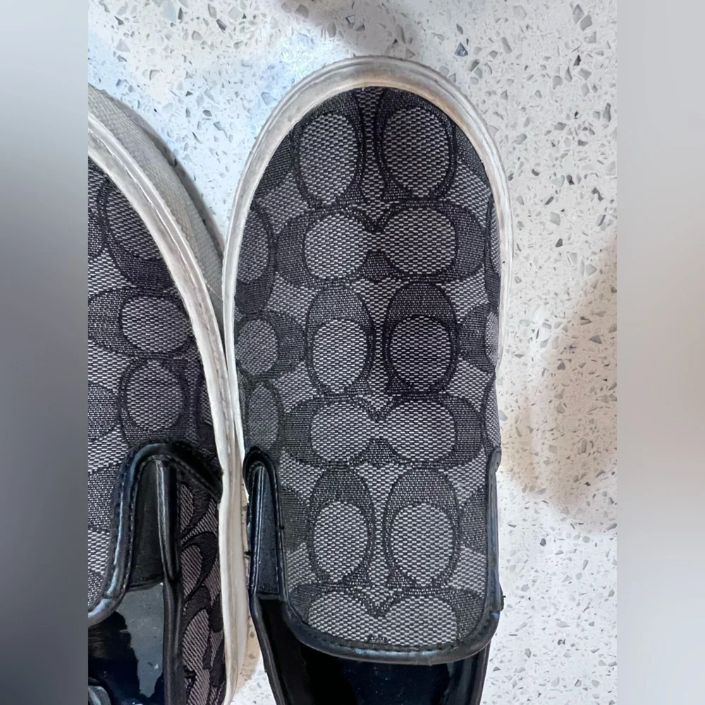 Coach Women’s Black Slip-On Trainers Sneakers GUC size 7.5 - Picture 8 of 14